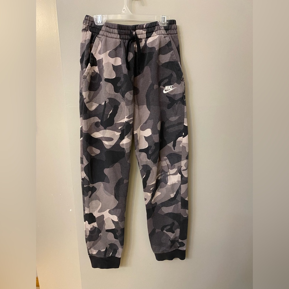 Boys Nike Joggers